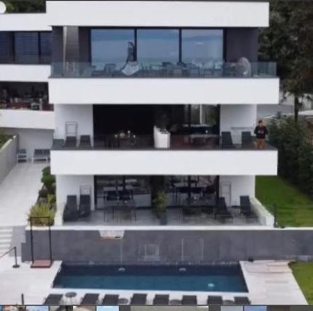 Aparthotel Villa V With Heated Pool Rijeka Exterior foto